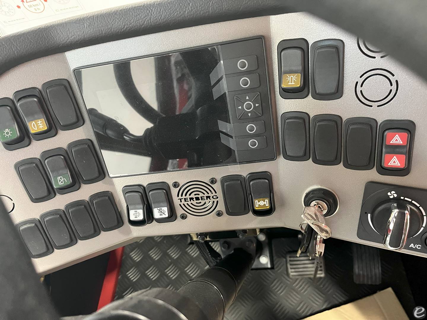 2024 Terberg YT223 Non-DOT