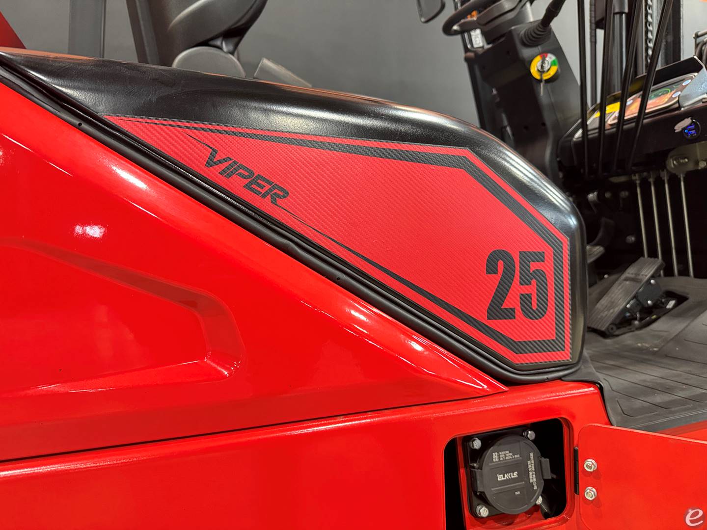 2026 Viper Lift Trucks FB25BCS