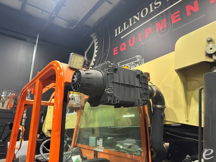 2015 JLG G12-55A