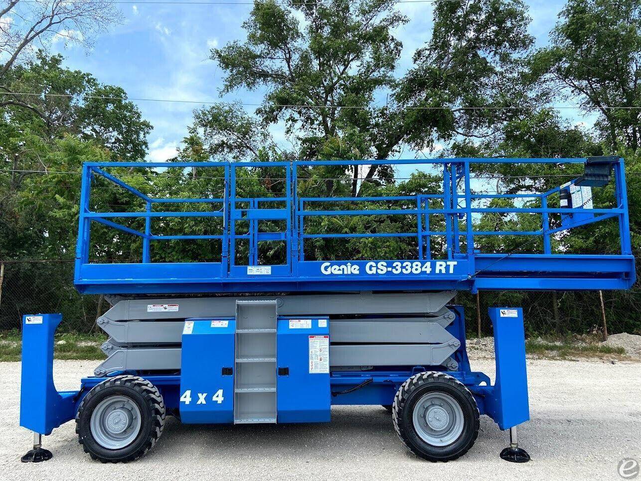 2015 Genie GS3384RT Diesel Scissor Lift - 123Forklift