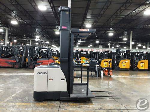 2014 Crown SP3520-30