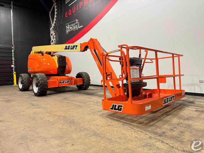 2013 JLG 600AJ