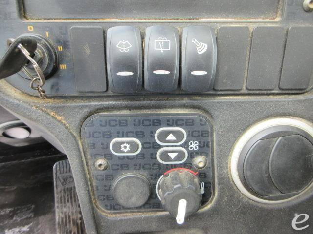 2015 JCB 507-42