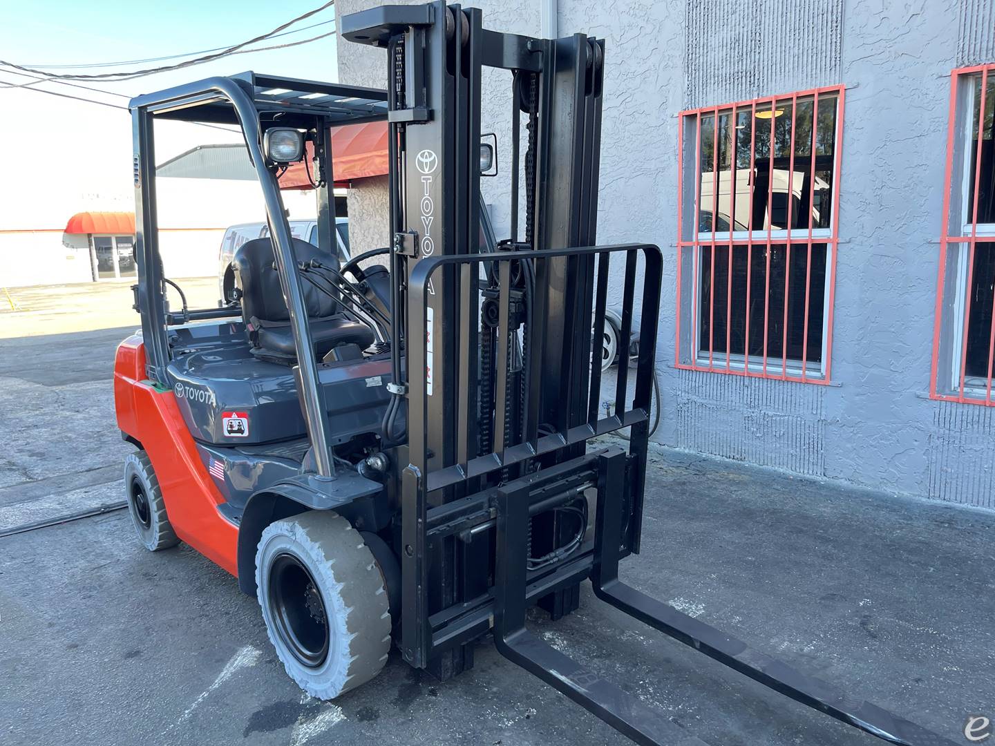 2015 Toyota 8FGU25 Dual Fuel Forklift - 123Forklift