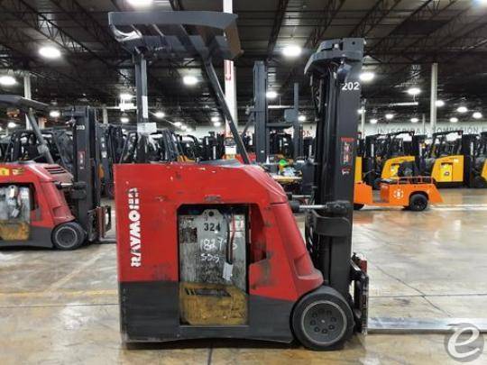 2017 Raymond 425 C40TT Electric For...