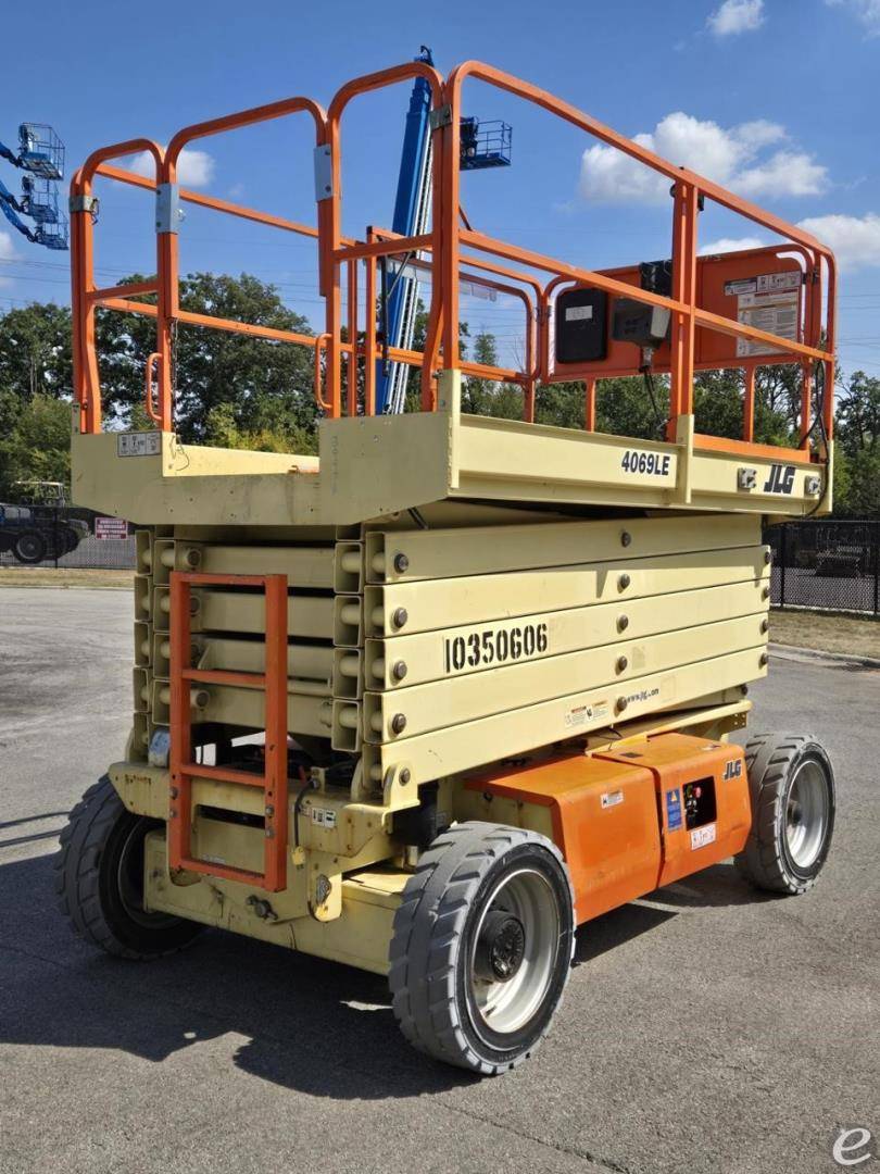 2015 JLG 4069LE Electric Scissor Lift - 123Forklift