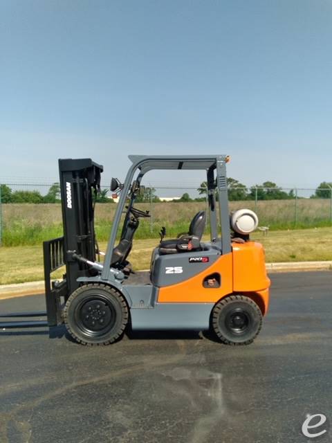 2013 Doosan G25E-5