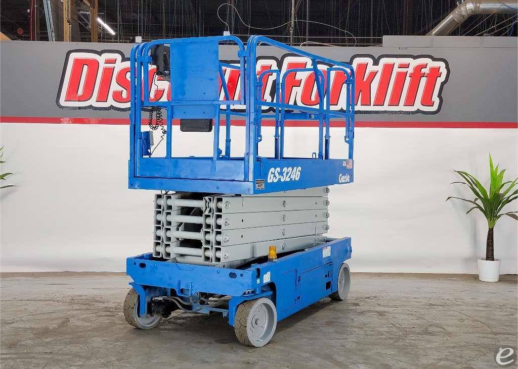 2016 Genie GS-3246