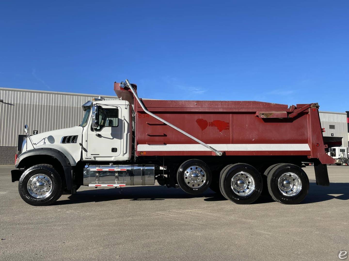 2020 Mack GRANITE 64FR