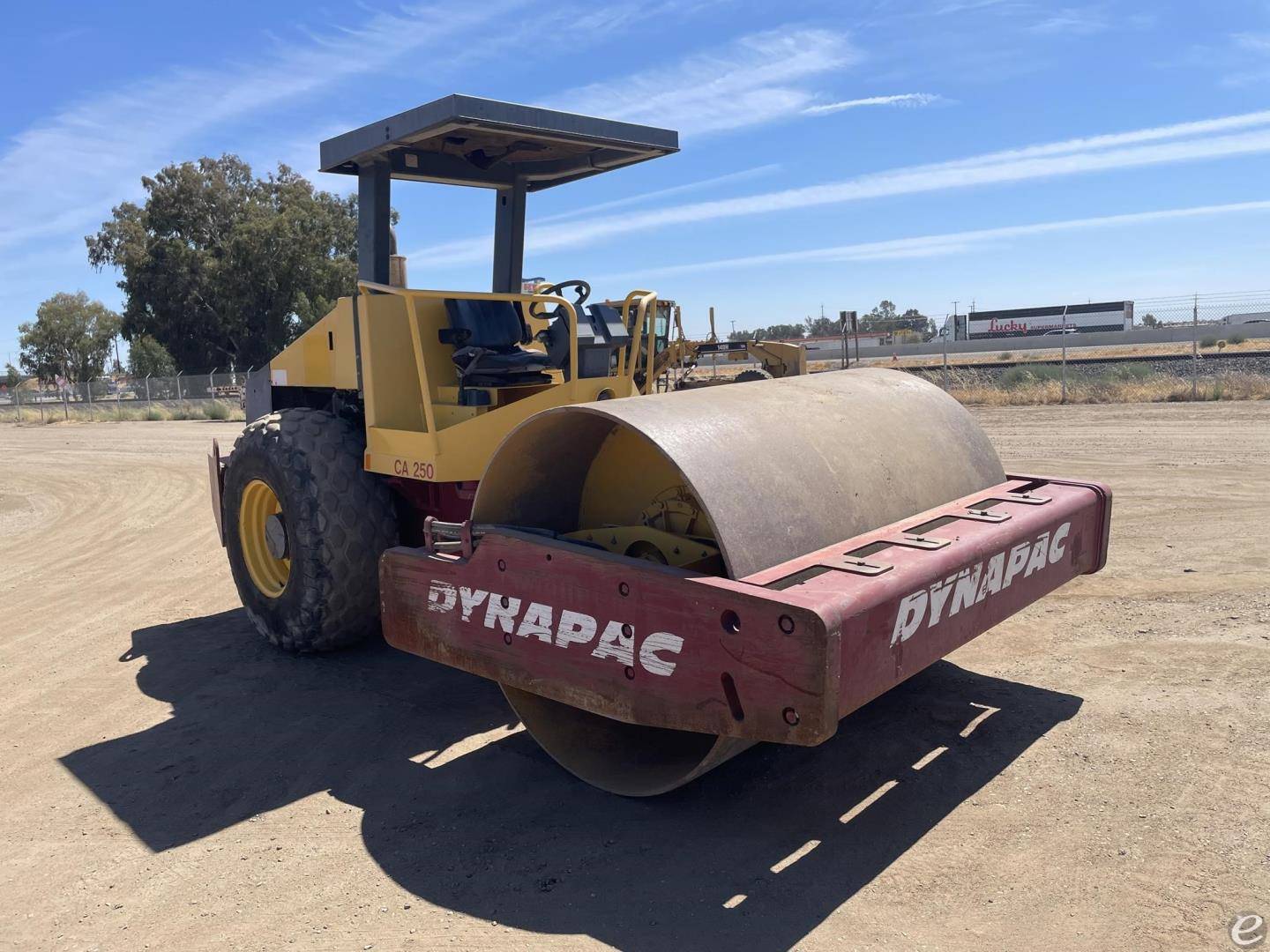 2005 Dynapac CA250D