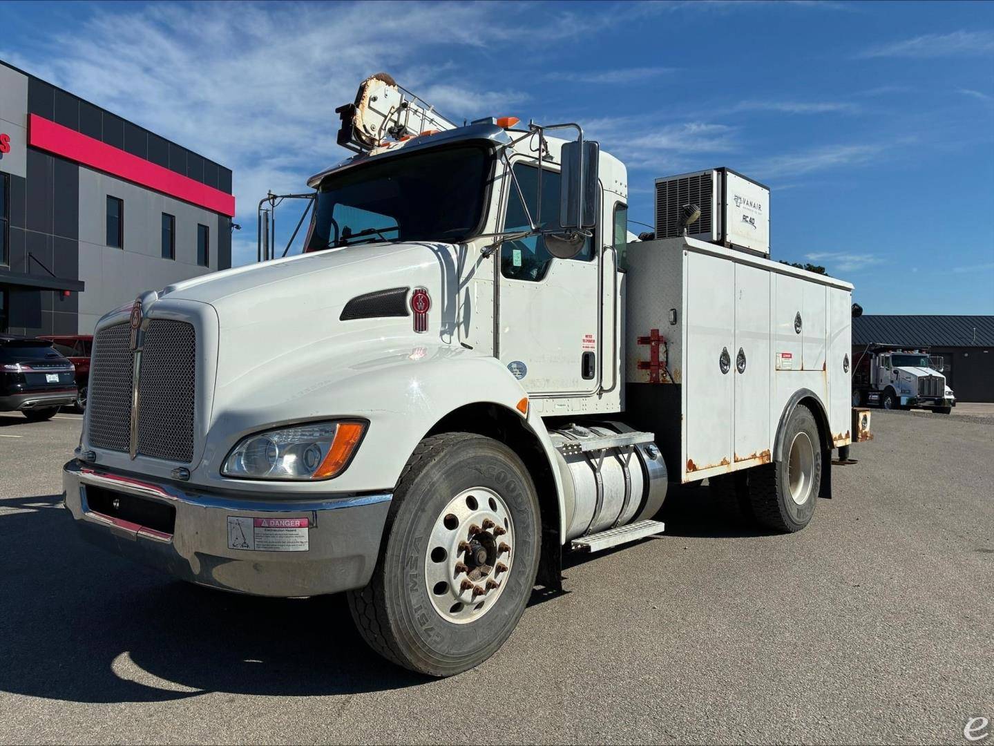 2017 Kenworth T370
