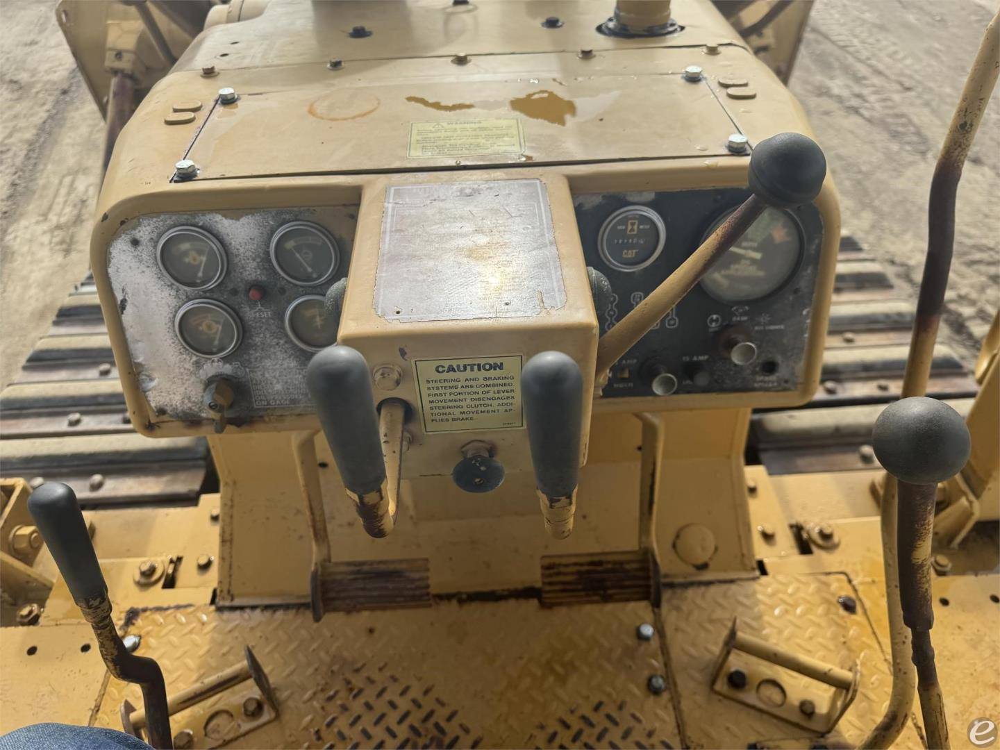 1979 Cat D6D SA