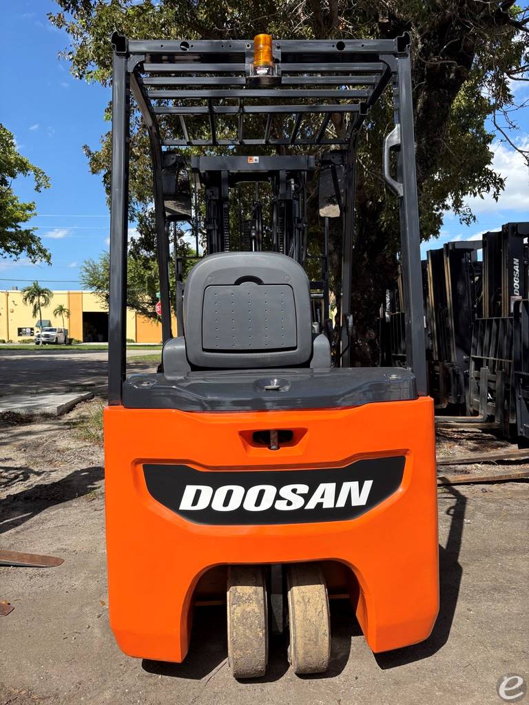 2021 Doosan B15ST-7
