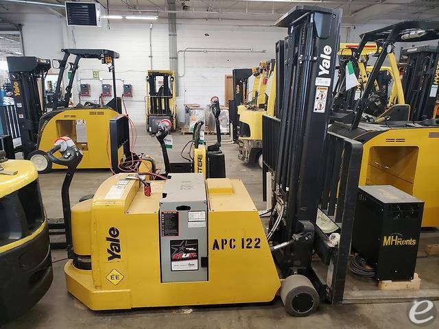 2016 Yale MCW040-E Electric Walkie Counterbalanced Stacker Forklift - 123Forklift