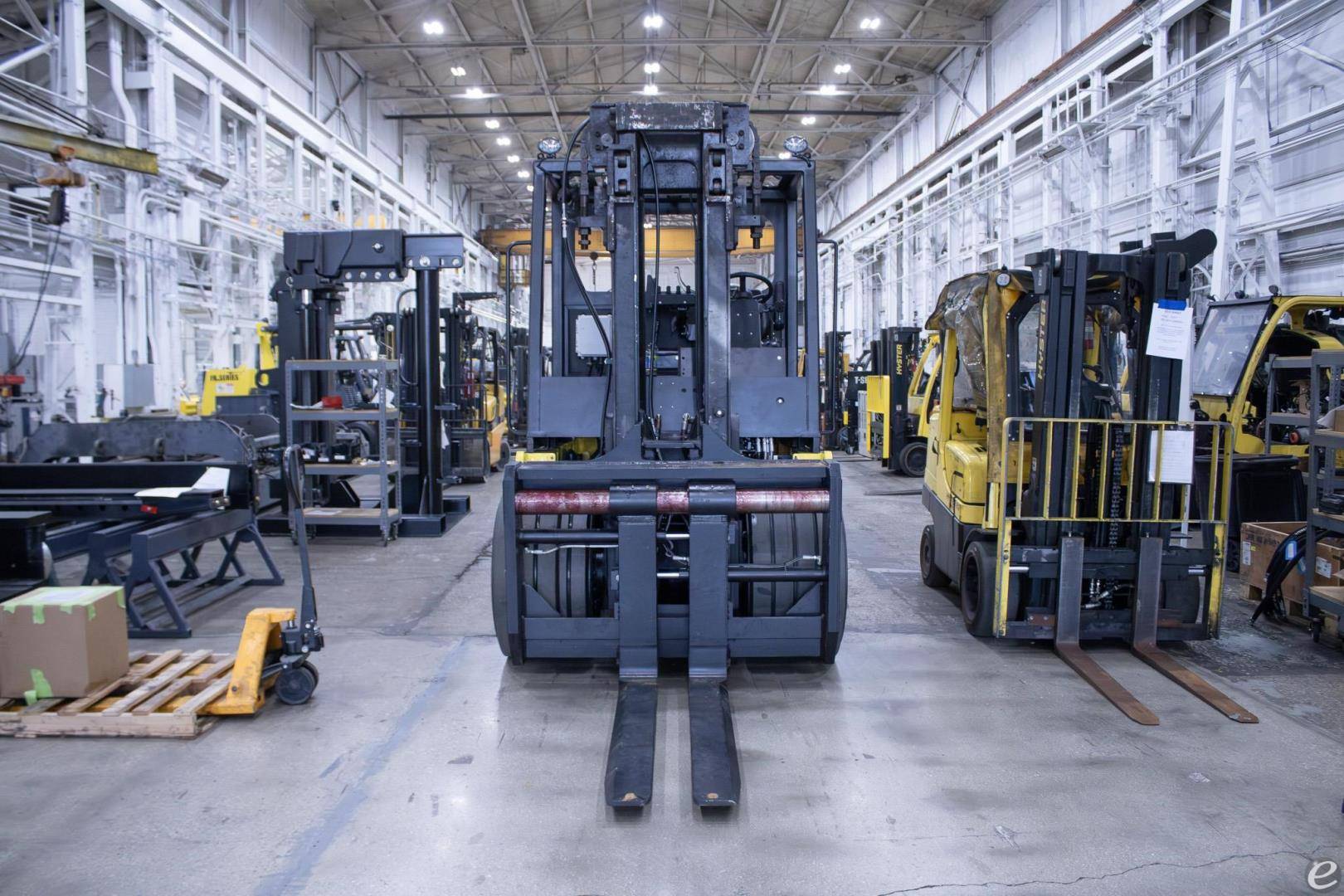 2020 Hoist Liftruck F300