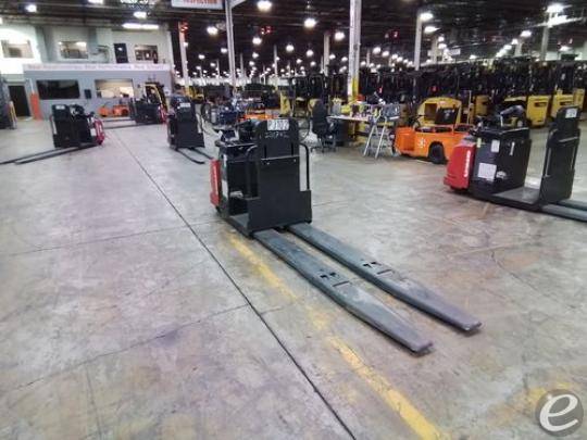 2015 Raymond 8510