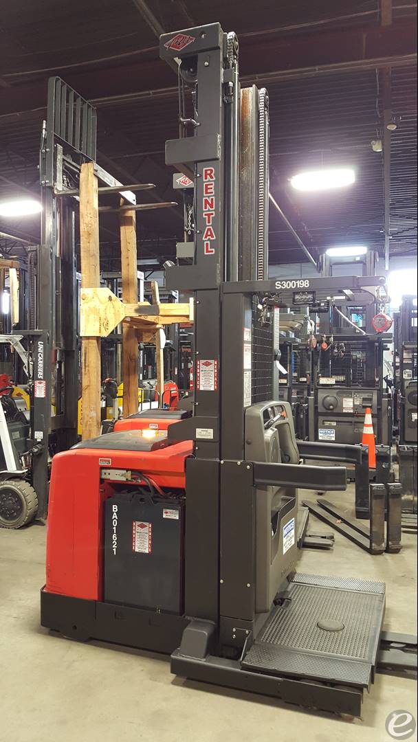 2015 Raymond 560-OPC30TT Electric Order Picker - 123Forklift