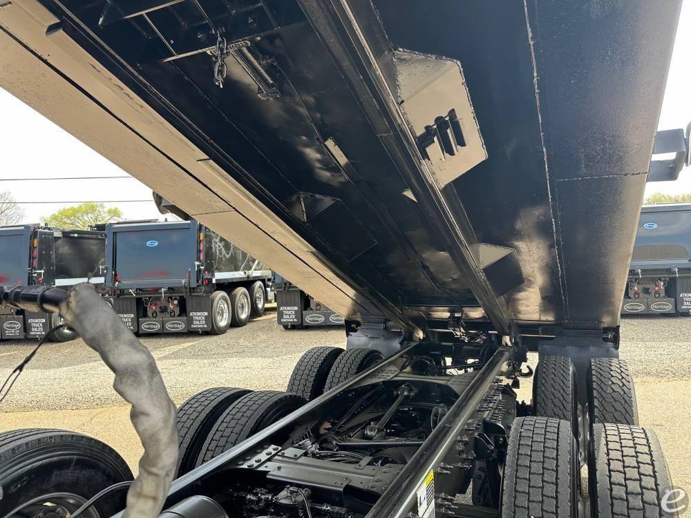 2020 Mack GRANITE 84FR