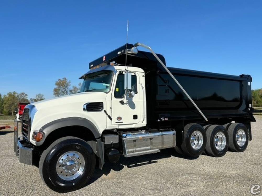 2025 Mack GRANITE 64FR