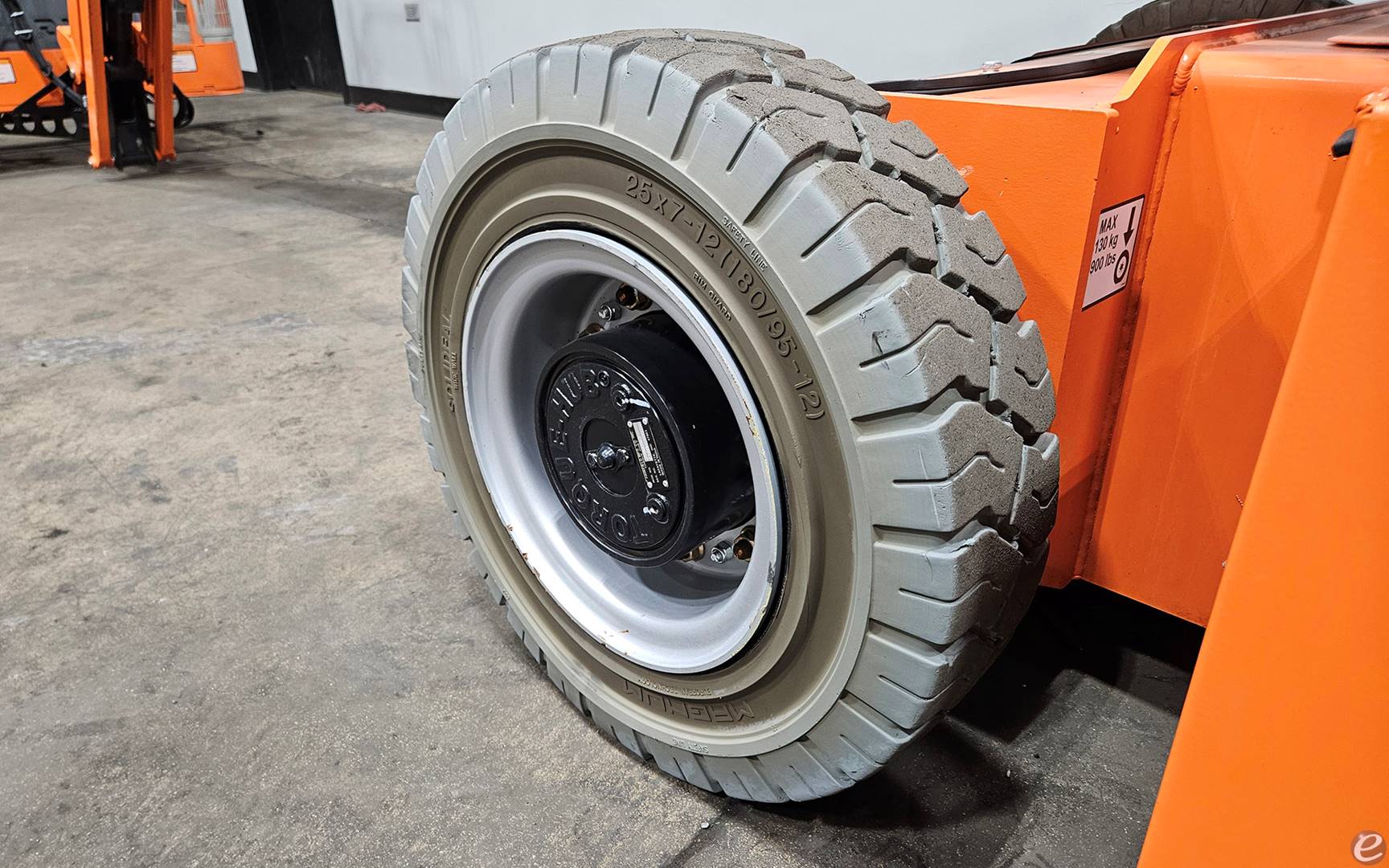 2016 JLG M400AJPN