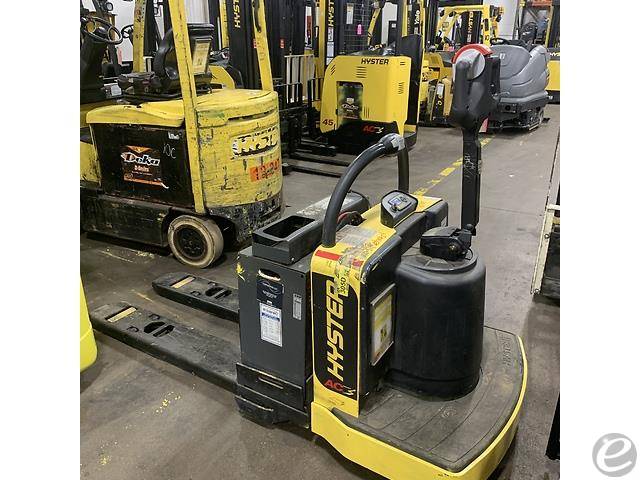 2015 Hyster B60ZHD Electric Forklift - 123Forklift
