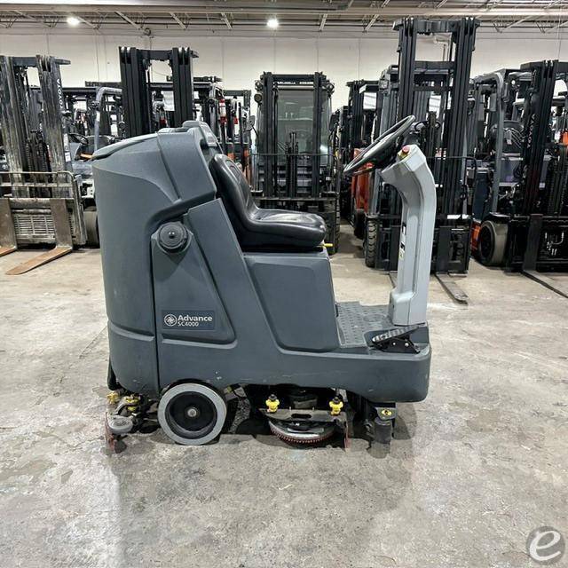 2023 Advance SC4000