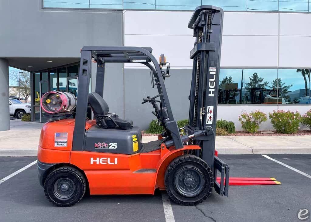  Heli CPYD25 LP Gas Forklift