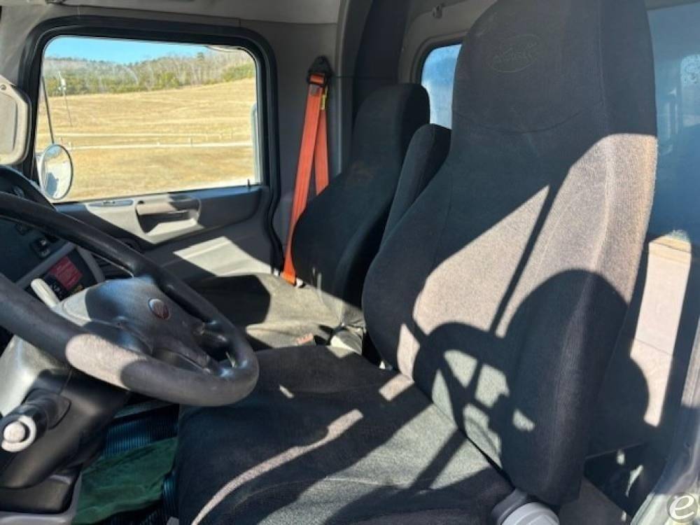 2017 Peterbilt 367