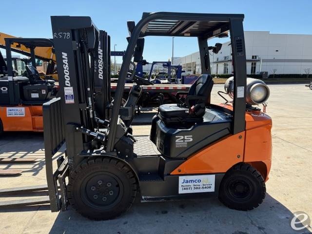 2023 Doosan G25E-7