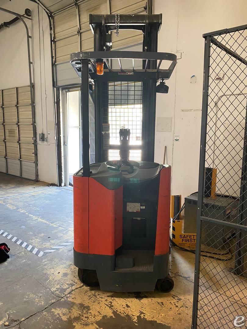 2007 Toyota 7BRU18 Electric Reach Truck - 123Forklift