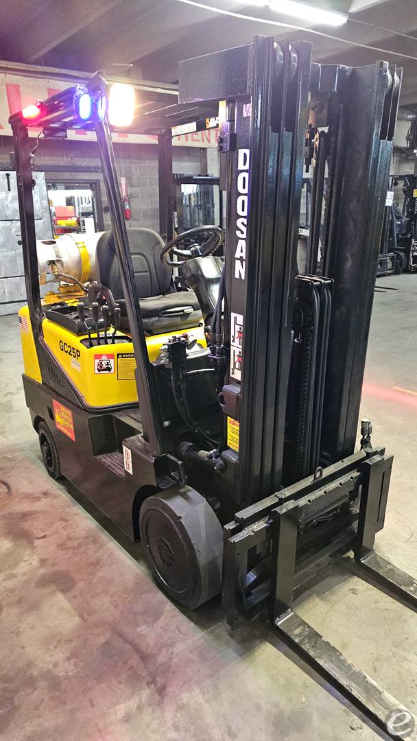 2006 Doosan GC25P