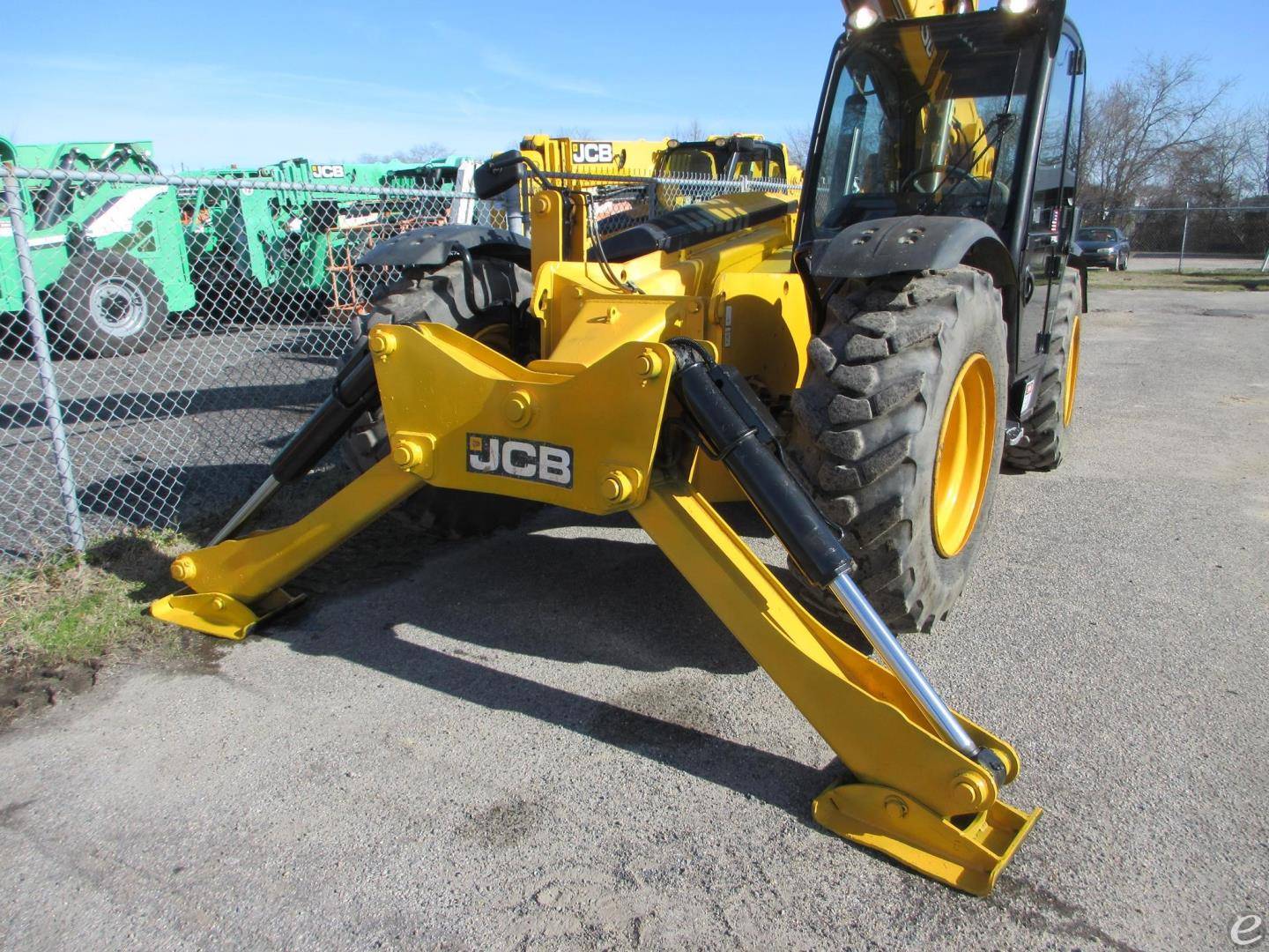 2015 JCB 510-56