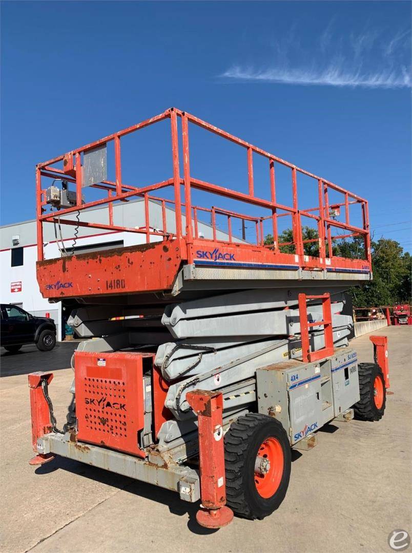 2012 Skyjack SJ9250RT Unavailable Scissor Lift - 123Forklift