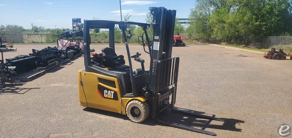 2022 Cat 2ET4000