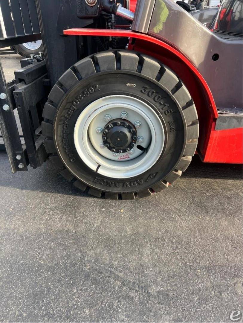 2022 Manitou MI50D