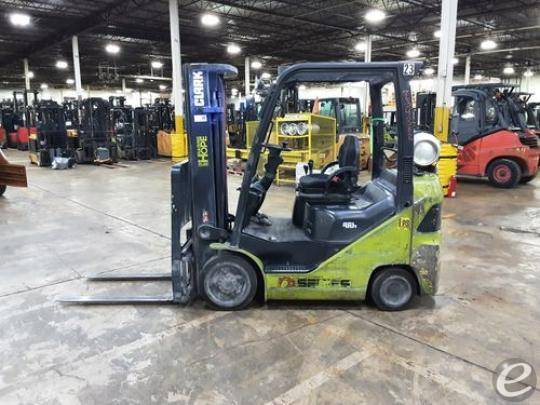 2022 Clark S25CL