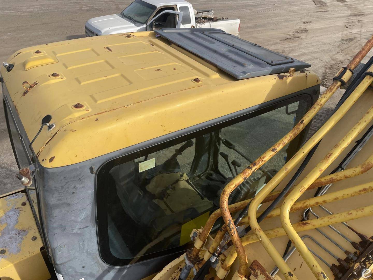 2006 Komatsu PC300 LC-7