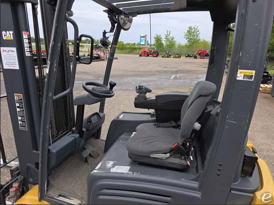 2022 Cat 2ET4000