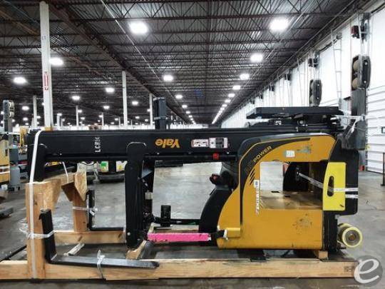 2015 Yale NR045 Electric Reach Truck - 123Forklift