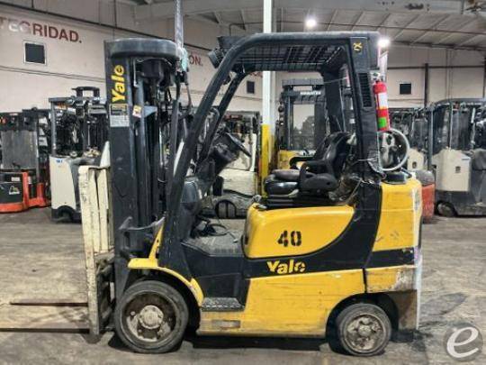 2016 Yale GLC060