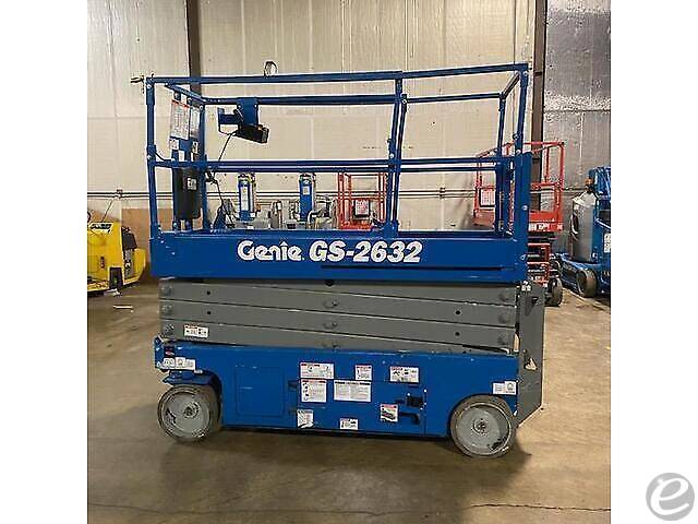 2015 Genie GS-2632 Electric Scissor...