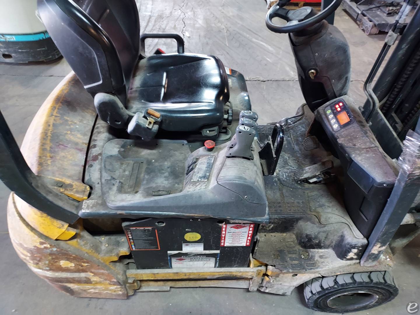 2016 Komatsu FB20MU-12 Electric Forklift - 123Forklift