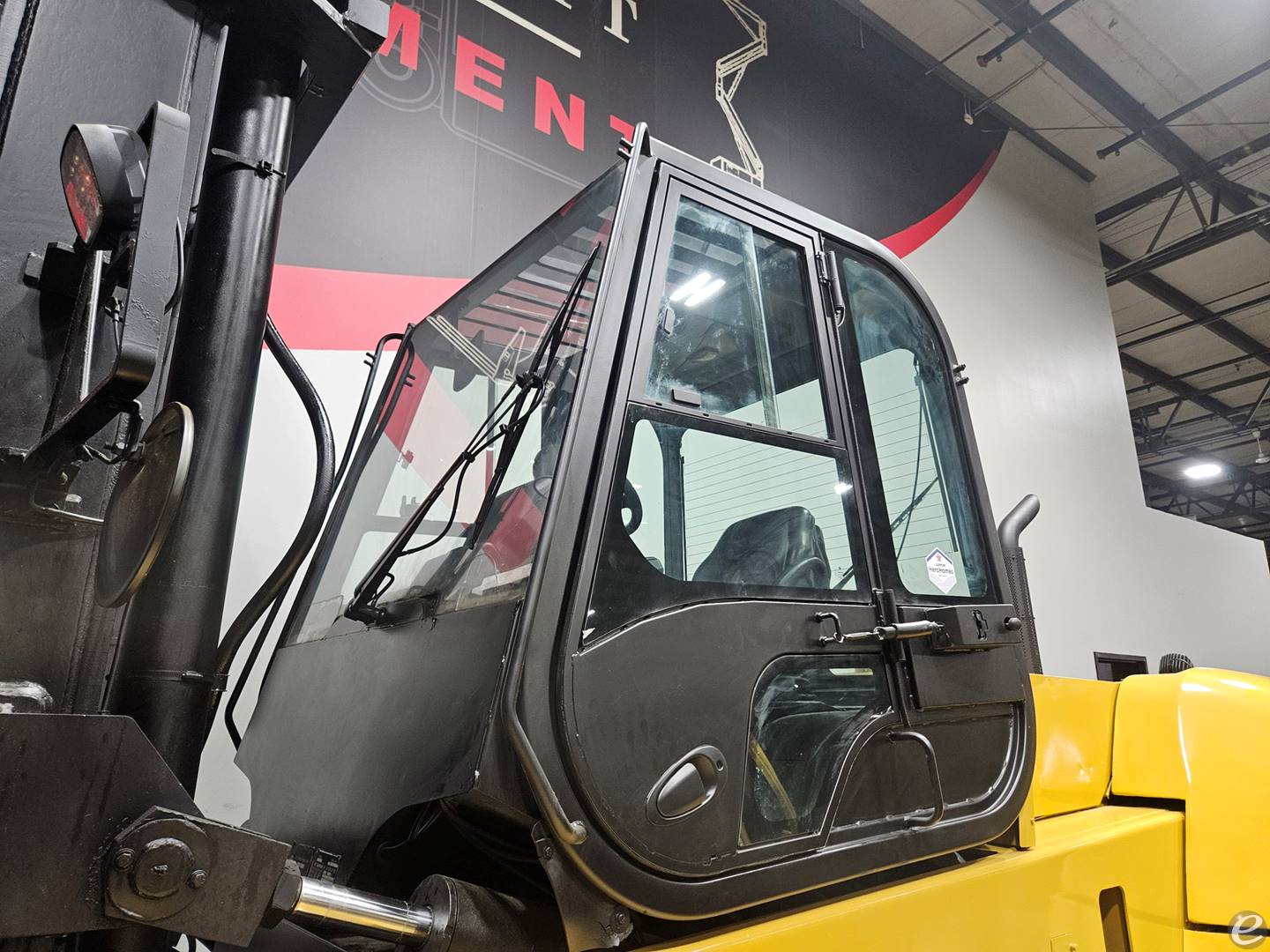 2008 Cat P36000