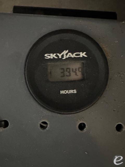2016 Skyjack SJIII4632 Electric Scissor Lift - 123Forklift