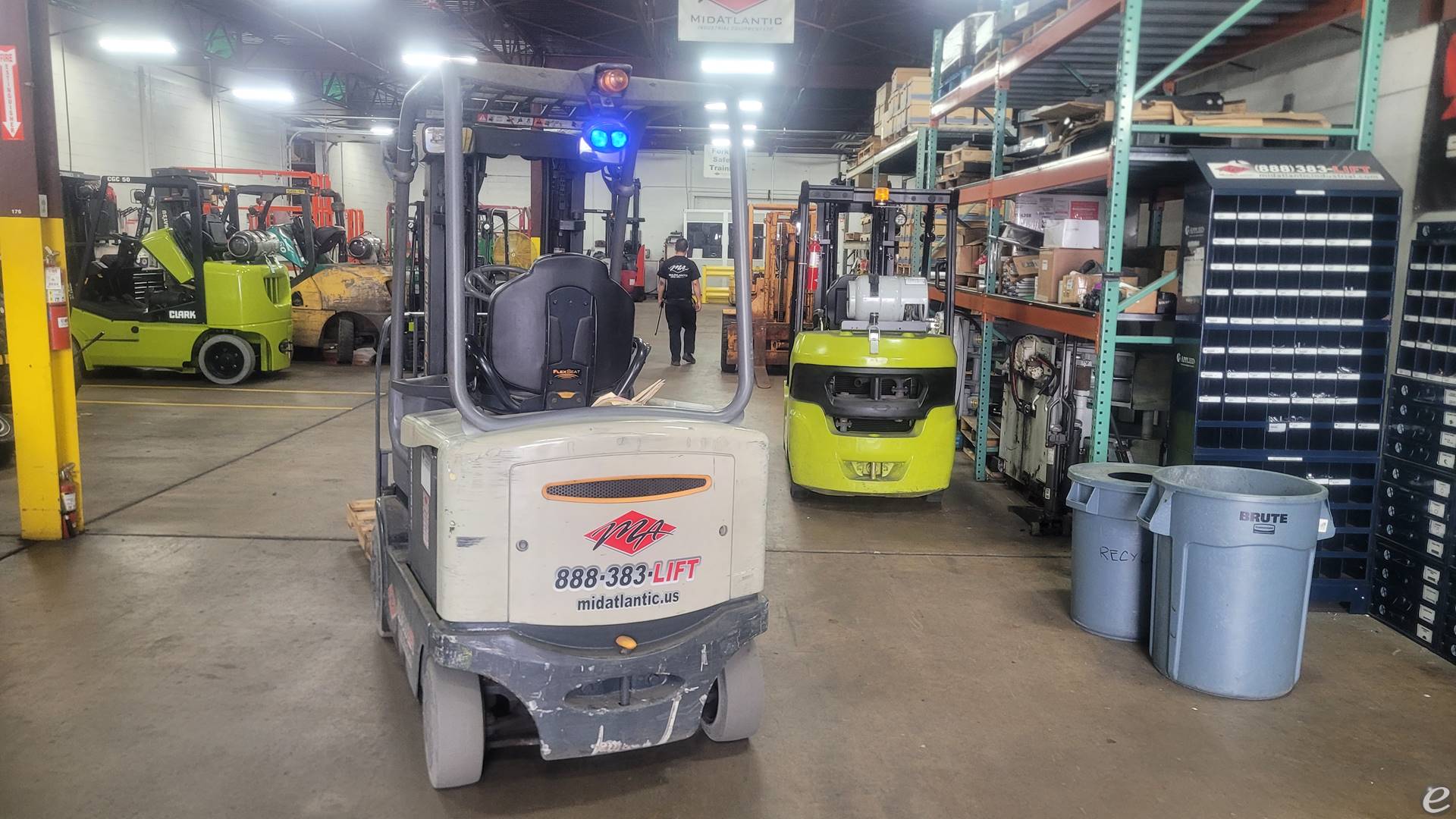 2010 Crown FC4525-50