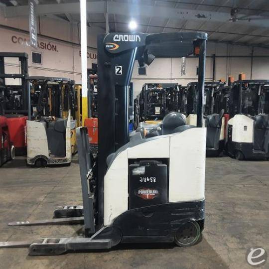 2016 Crown RR5725-45