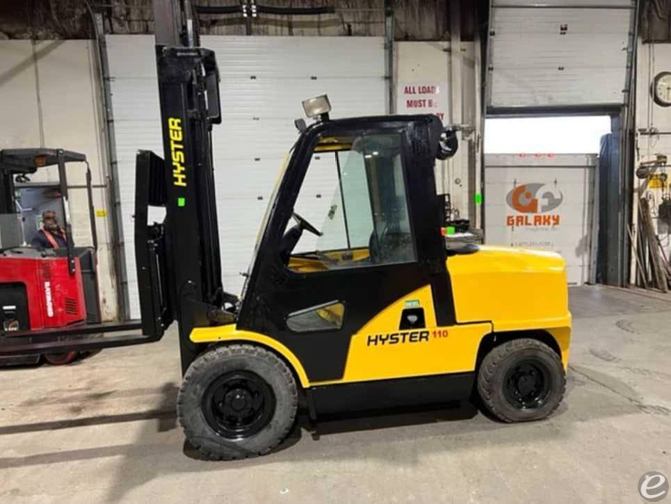 2000 Hyster H110XM