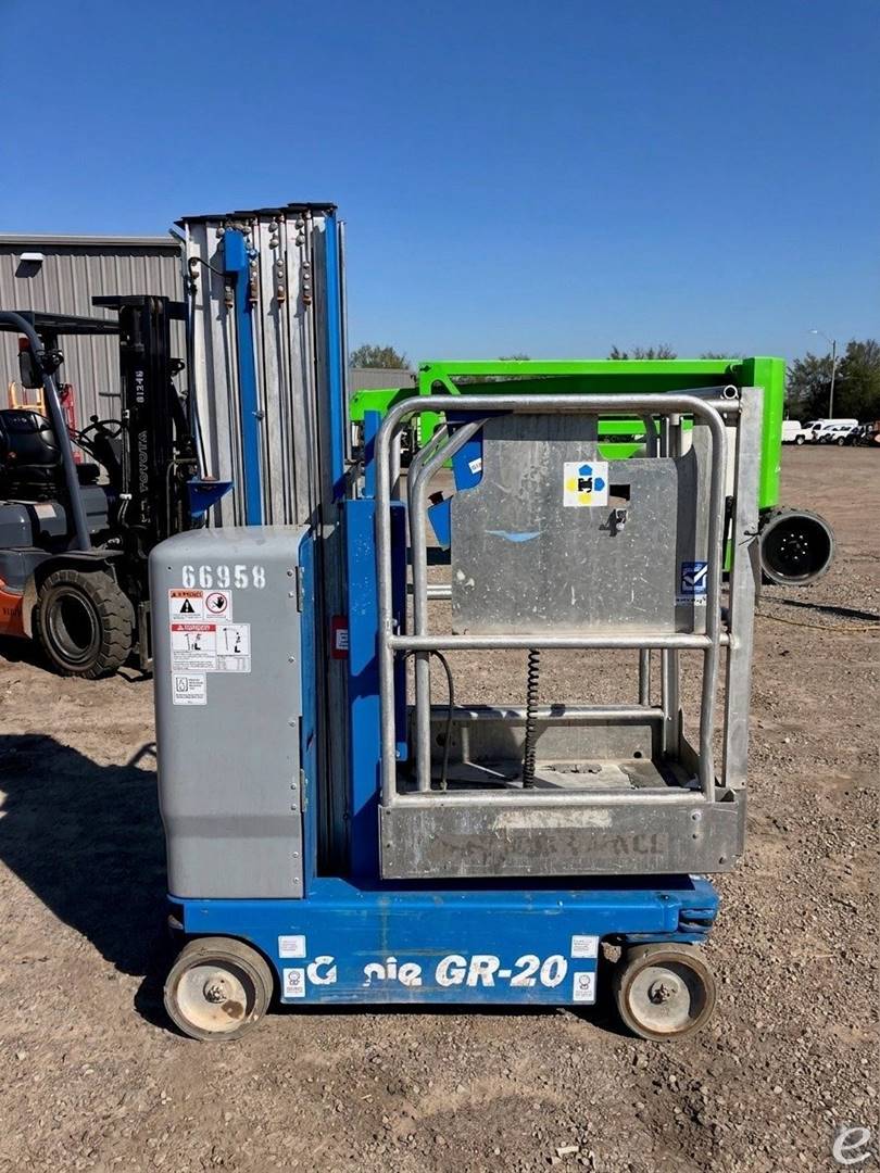 2021 Genie GR-20