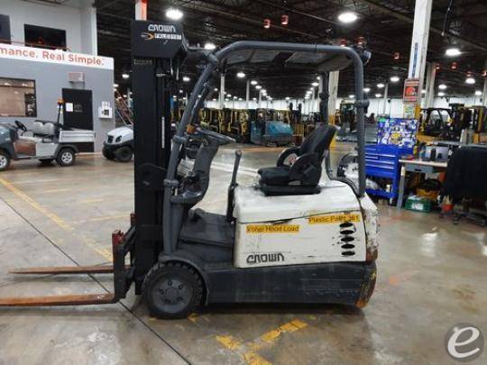 2016 Crown SC5245-40 Electric Forklift - 123Forklift