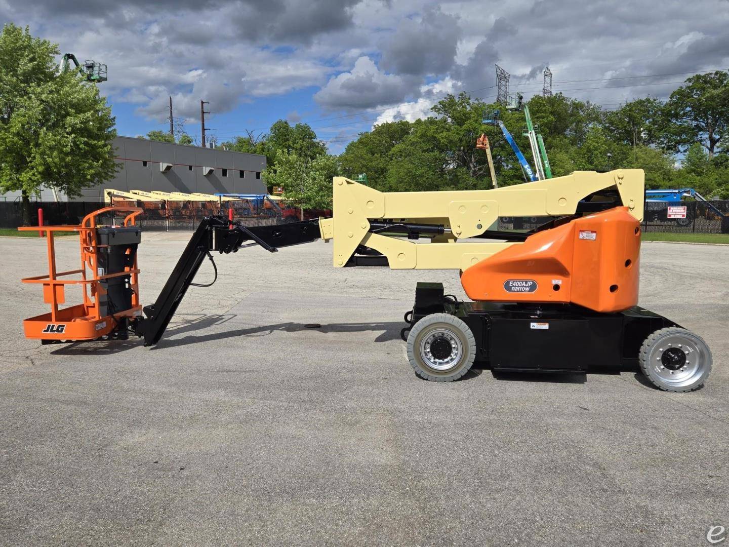 2014 JLG E400AJPN Electric Boom Lif...